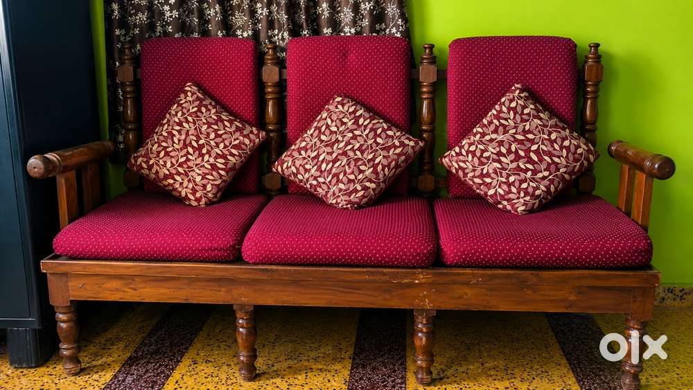 Solid Wooden Sofa Set 3+1+1 Traditional Vintage Style