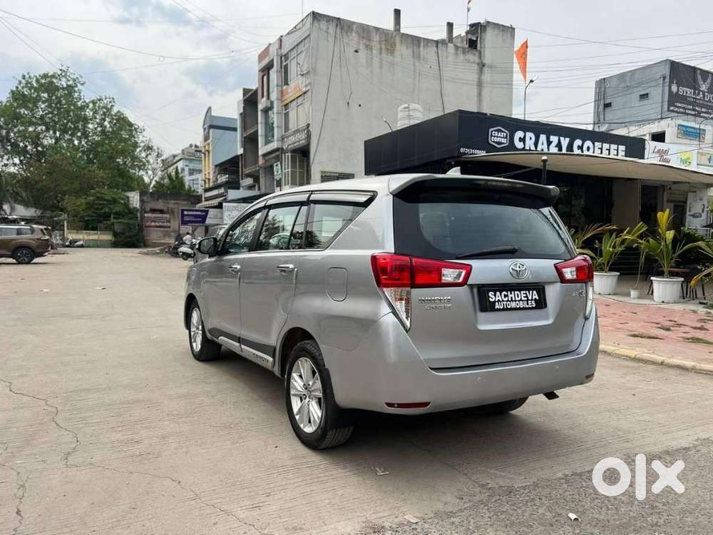 Toyota Innova Crysta 2.7 Zx At, 2016, Diesel