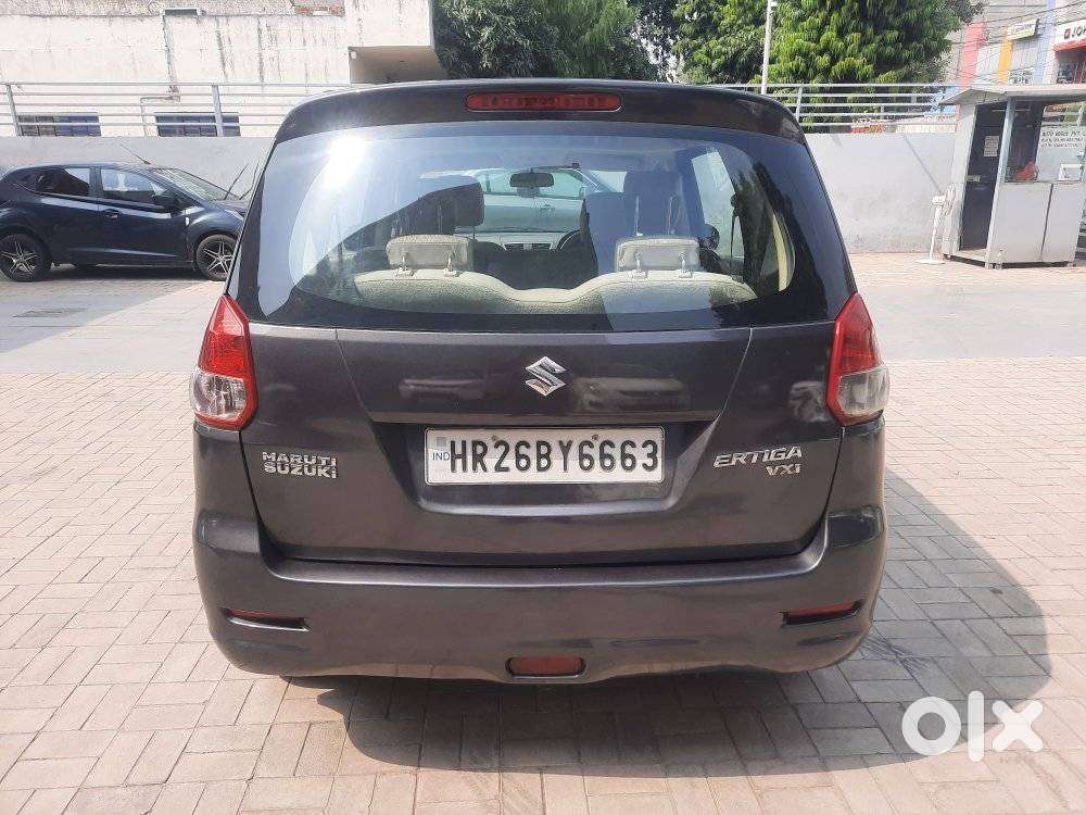 Maruti Suzuki Ertiga Vxi Abs, 2013, Petrol