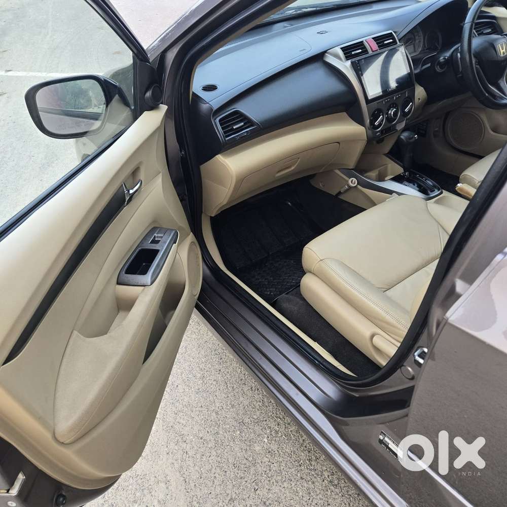 Honda City 2012 Model Registration 21/12/2012 Automatic And Sunroof