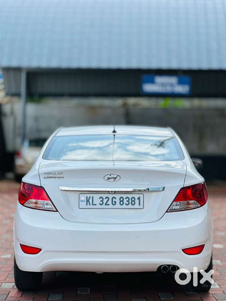 Hyundai Verna 1.4 Vtvt, 2014, Petrol