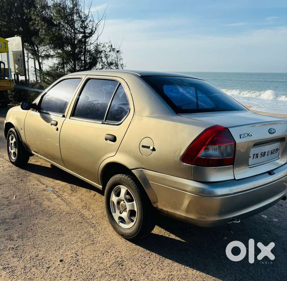Ford Ikon 1.4 Zxi 2009 Model
