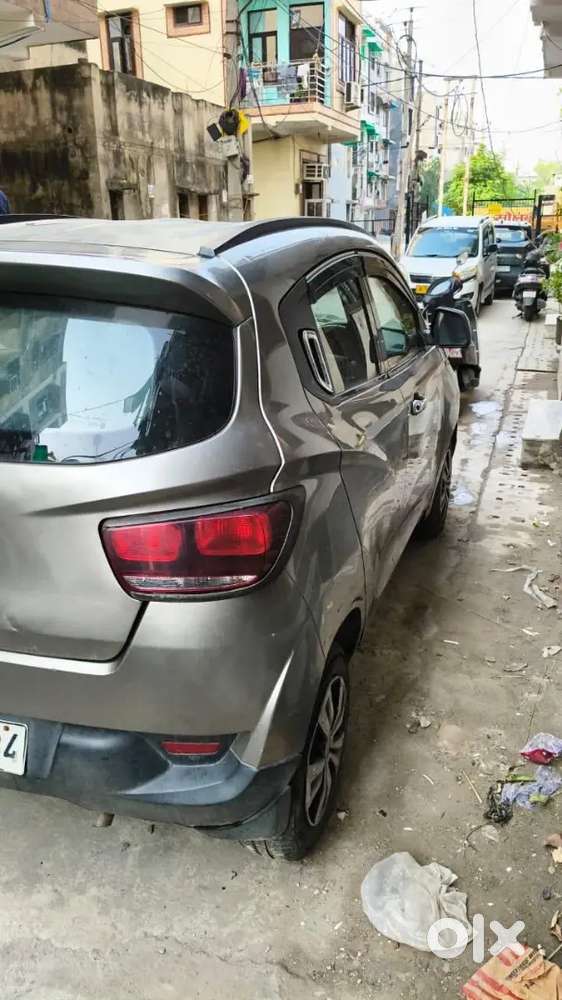 Mahindra Kuv100 Nxt Petrol 2017