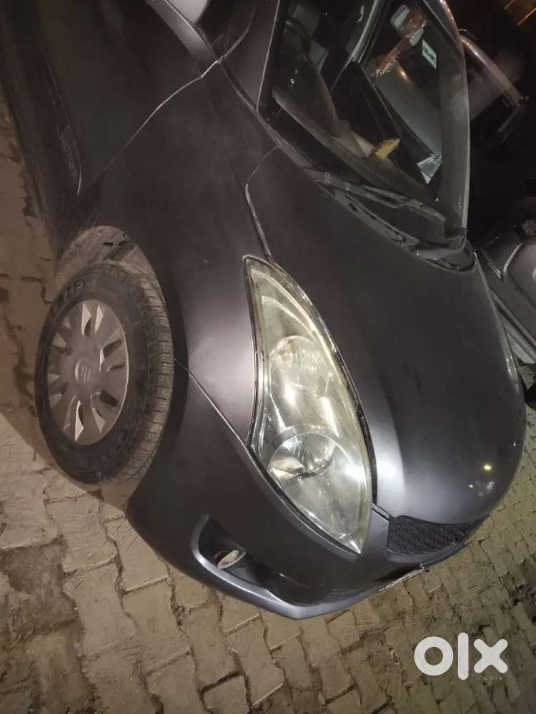Maruti Swift Vxi 2012