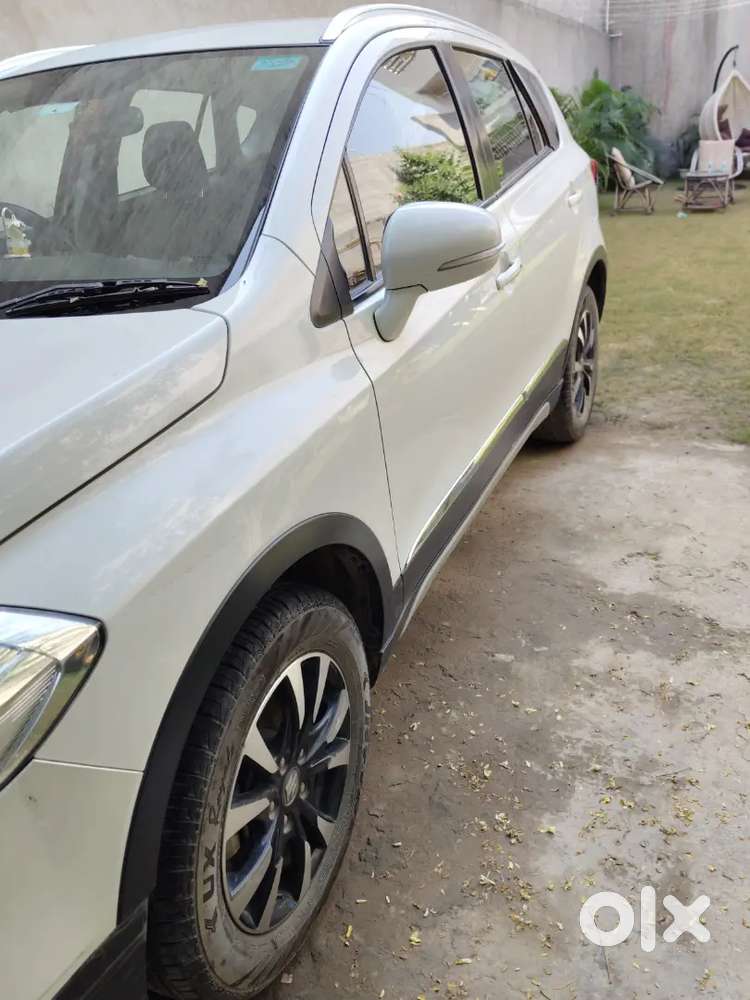 Maruti Suzuki S-cross 1.5 Zeta 2022