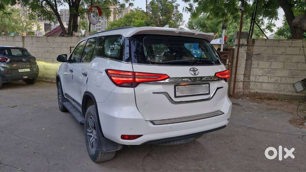 Toyota Fortuner 4x2 At 2.8 Diesel, 2022, Diesel
