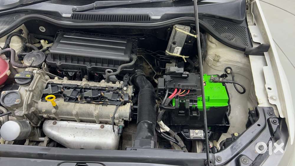 Volkswagen Vento Petrol Highline, 2015, Petrol