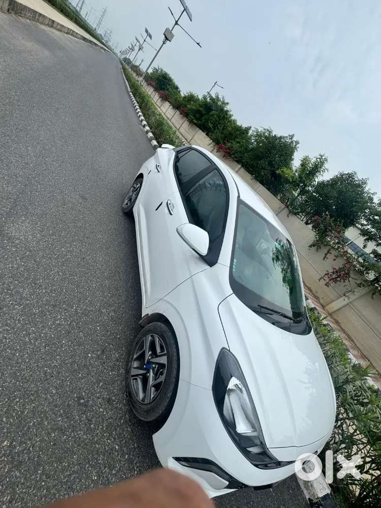 Hyundai Aura 2025 Cng & Hybrids 23000 Km Driven