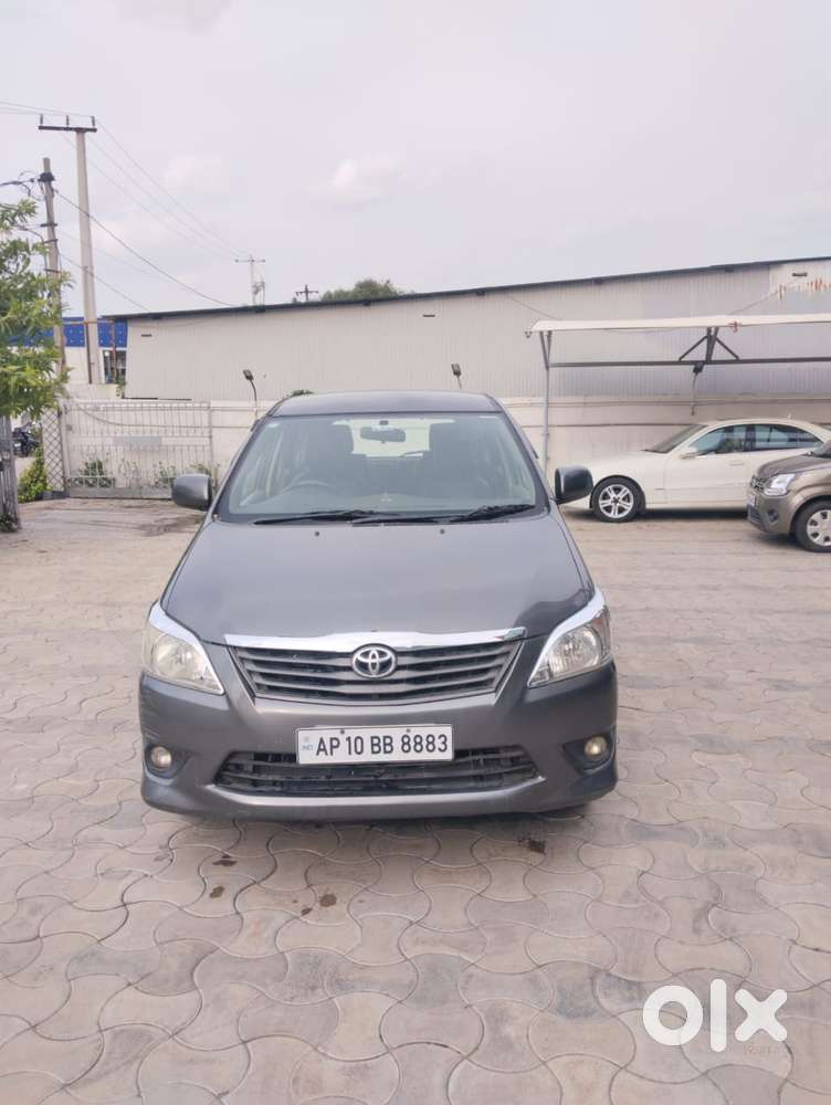Toyota Innova 2.5 G (diesel) 7 Seater, 2012, Electric