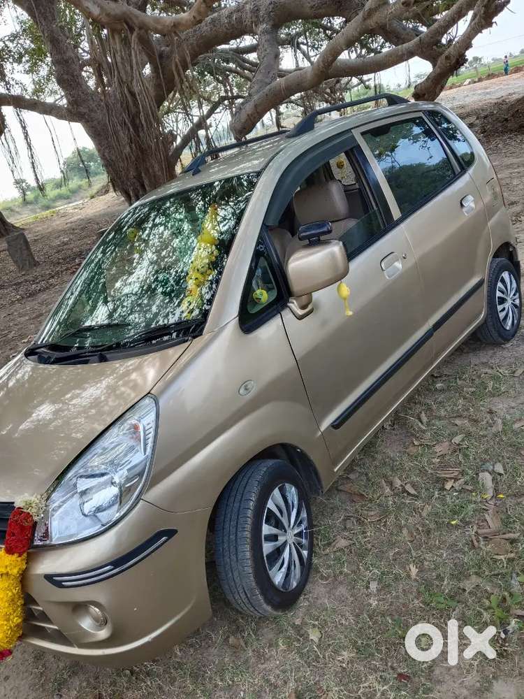 Maruti Suzuki Zen Estilo2010