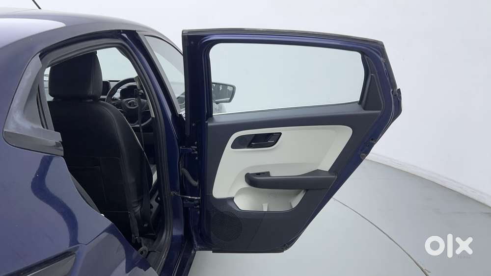 Tata Altroz Xm Plus Petrol, 2024, Petrol