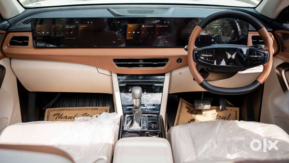 Mahindra Xuv 7xo Ax, 2026, Petrol