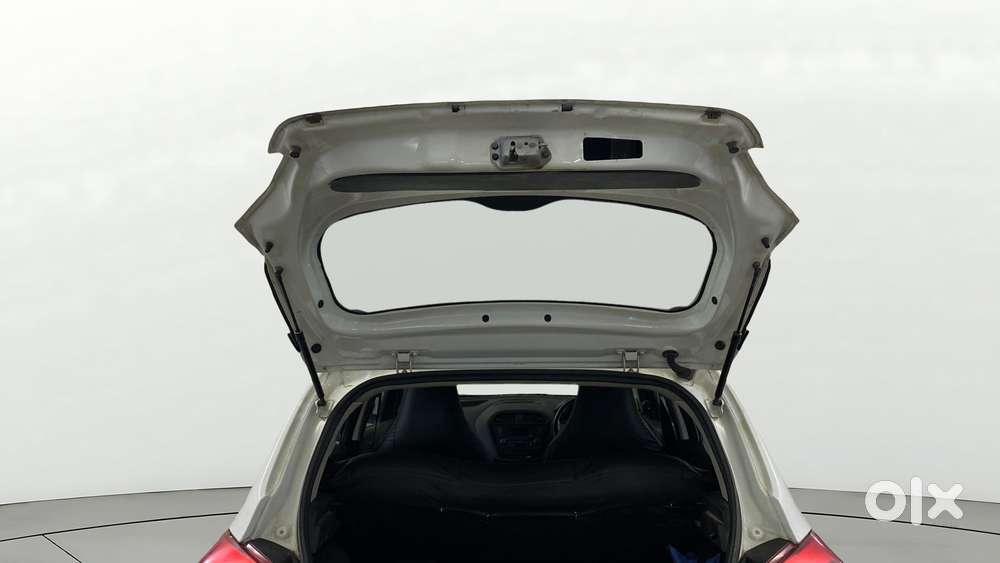 Tata Tiago 1.2 Revotron Xt, 2018, Cng & Hybrids