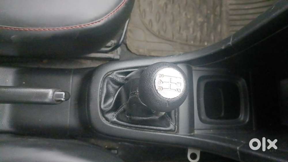 Maruti Suzuki Swift 1.2 Lxi (o), 2015, Petrol