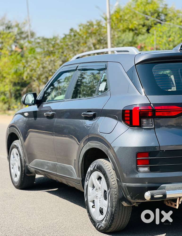 Hyundai Venue S Mt 1.2 Kappa, 2022, Petrol