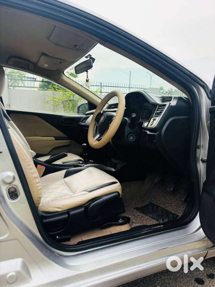 Honda City I-vtec Sv, 2015, Diesel