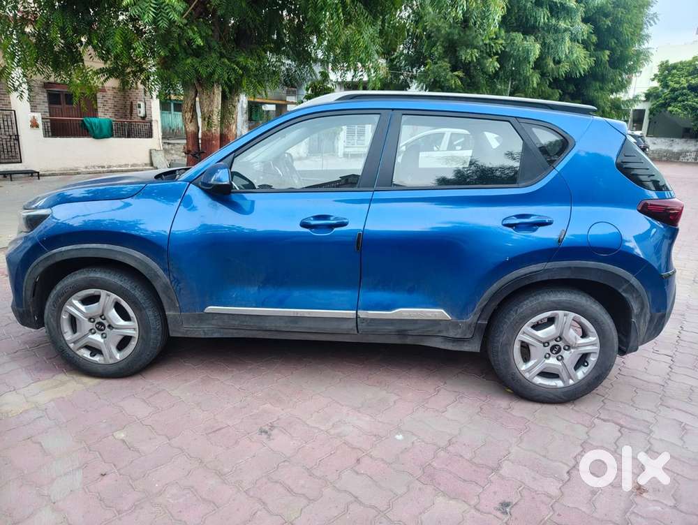 Kia Sonet Petrol 2021