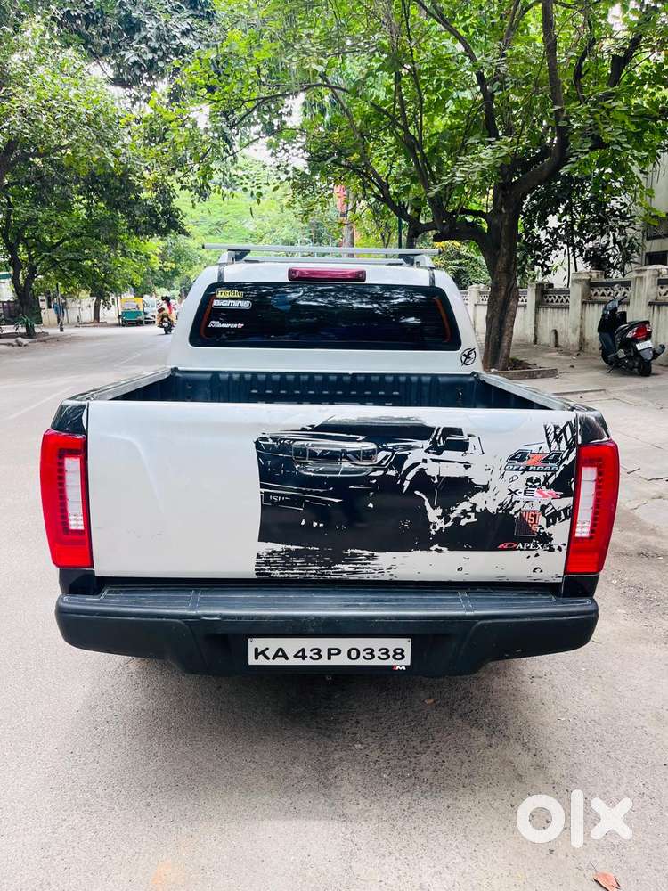 Isuzu V-cross Z 4x4 Mt, 2017, Diesel