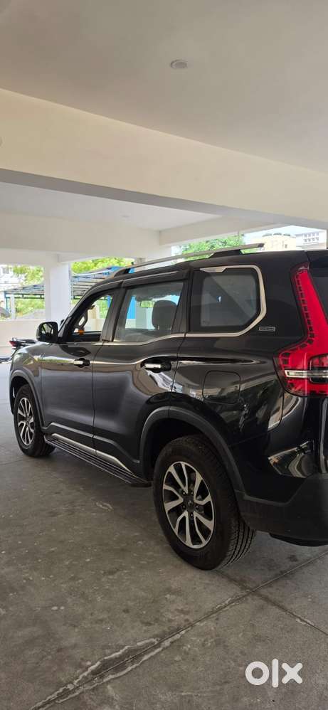 Mahindra Scorpio N Z8 Diesel At 2wd 7 Str, 2023, Diesel