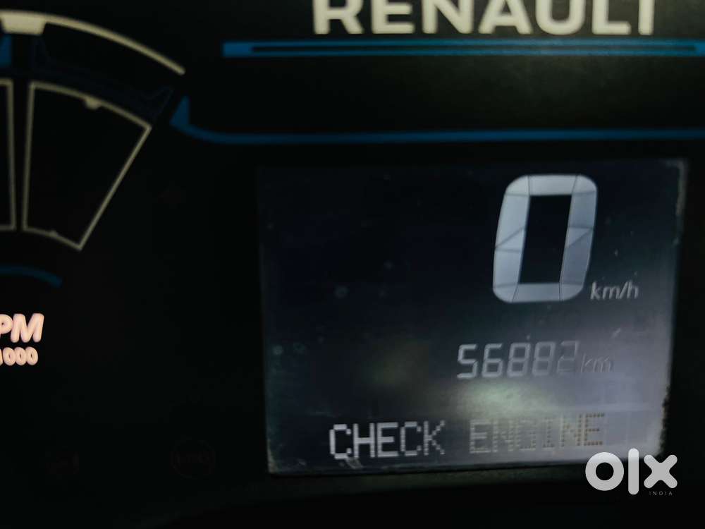 Renault Triber 1.0 Rxz Dual Tone, 2021, Petrol