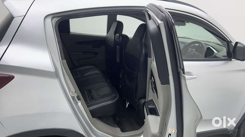 Mahindra Kuv100 Nxt 1.2 K8 Petrol 6 Str, 2016, Petrol