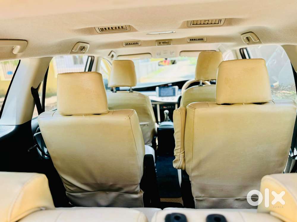 Toyota Innova Crysta 2.4 G Mt 7 Str, 2020, Diesel