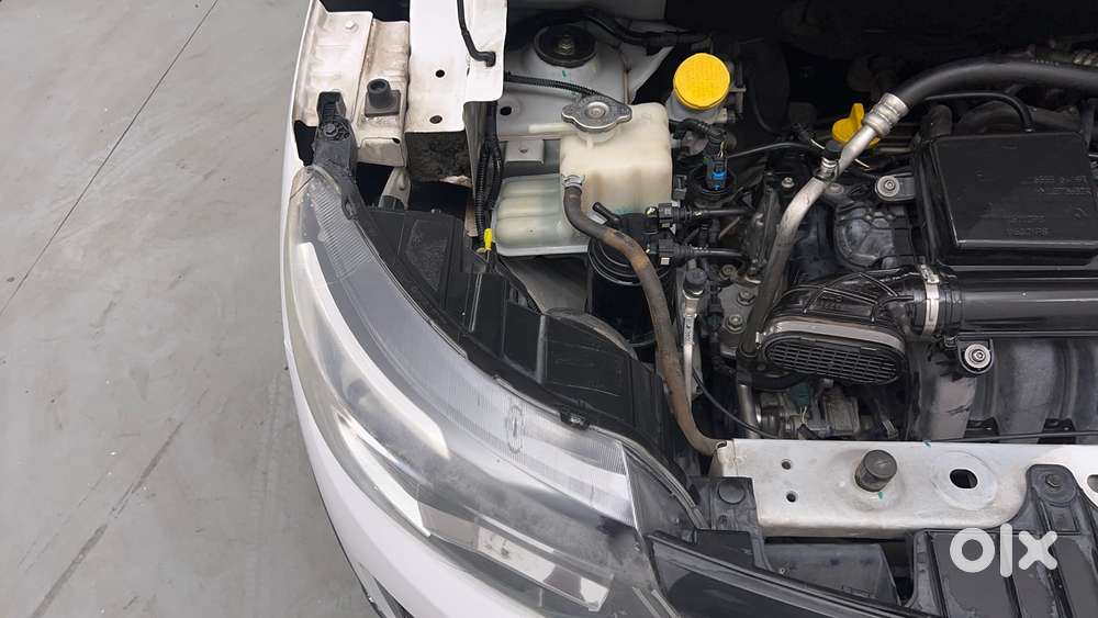 Renault Triber Rxz Easy-r Amt, 2020, Petrol