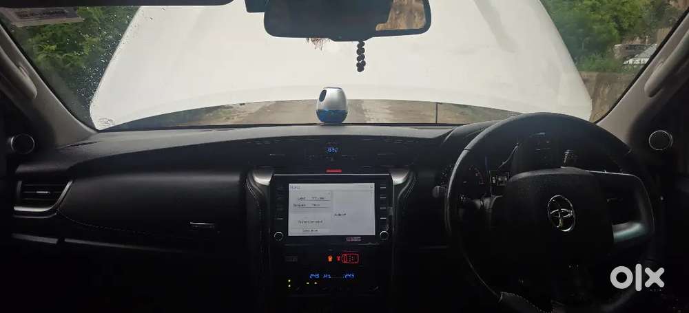 Toyota Fortuner Legender 2024