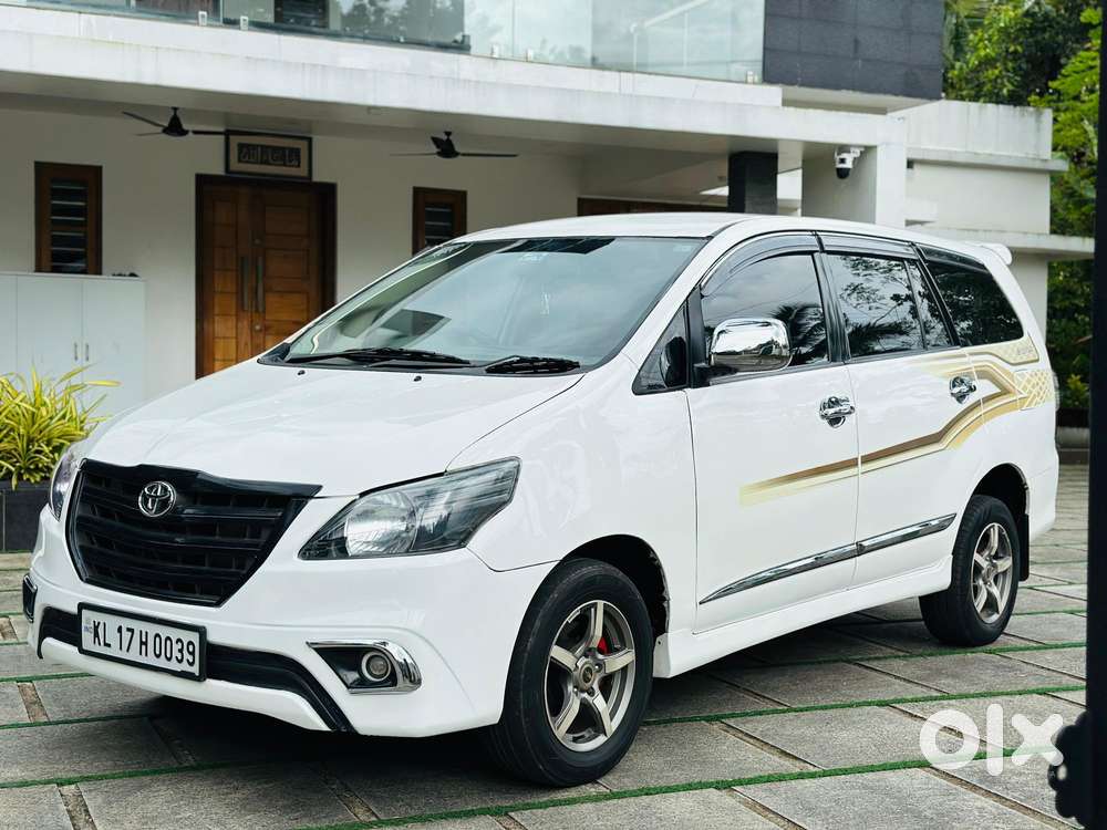 Toyota Innova 2.5 G (diesel) 7 Seater, 2011, Diesel