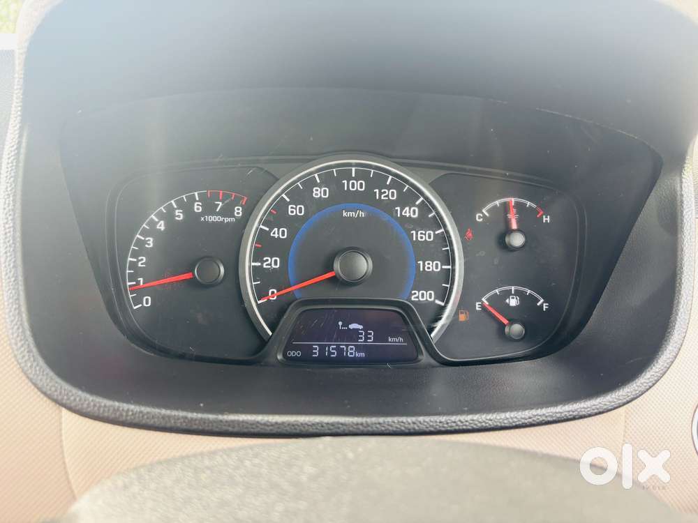 Hyundai Grand I10 Sportz, 2014, Petrol