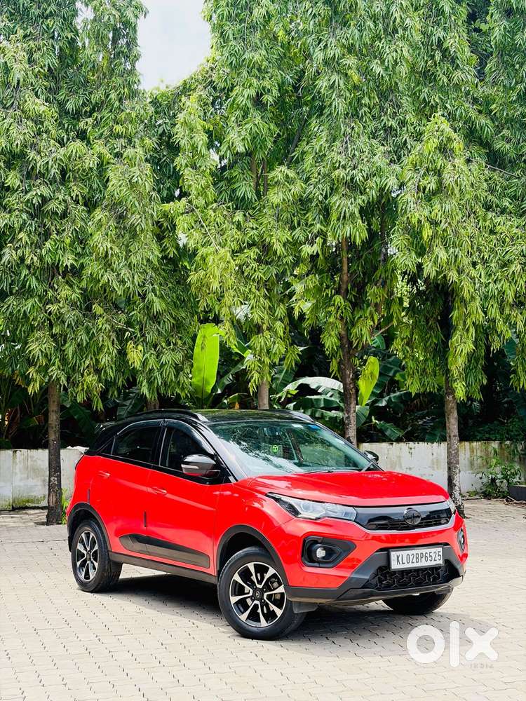 Tata Nexon 1.2 Revotron Xz Plus, 2022, Petrol