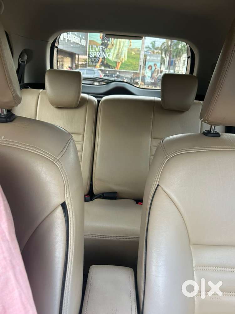 Maruti Suzuki Ignis Petrol Well Maintained