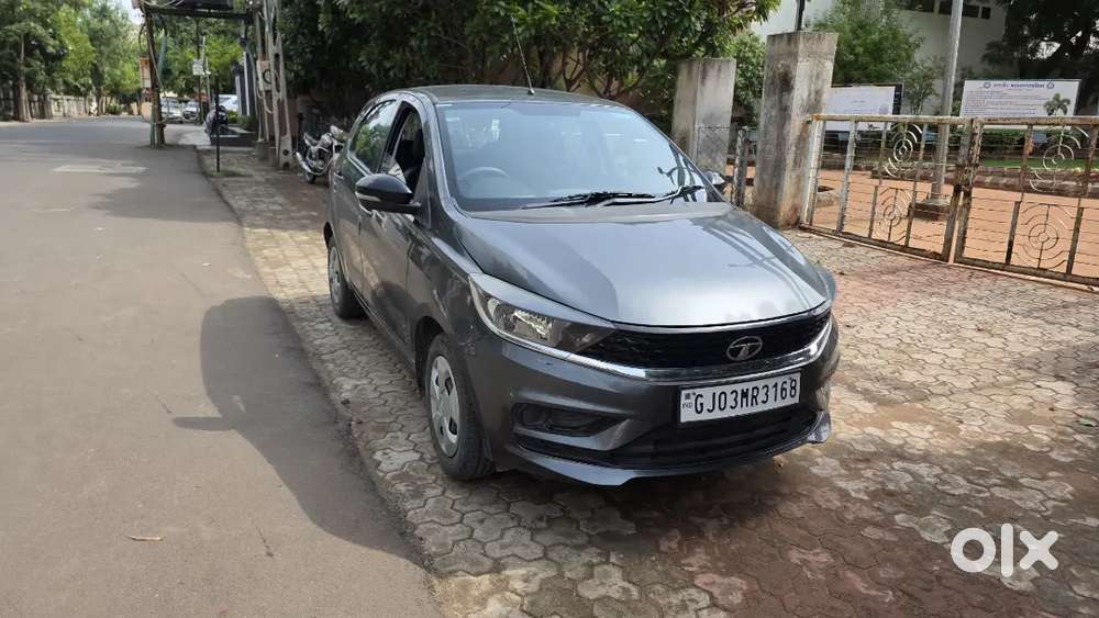 Tata Tiago Revotron Xt 2023 Year