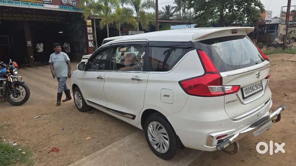 Maruti Suzuki Ertiga 2024 Petrol Well Maintained
