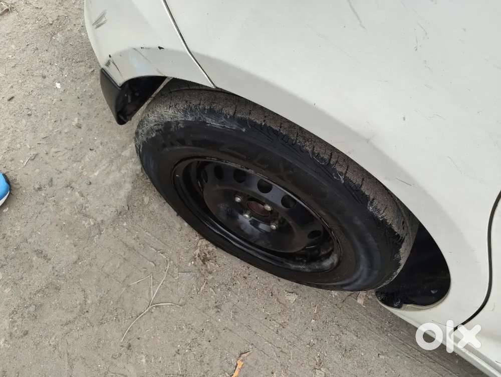 Maruti Suzuki Swift 2012