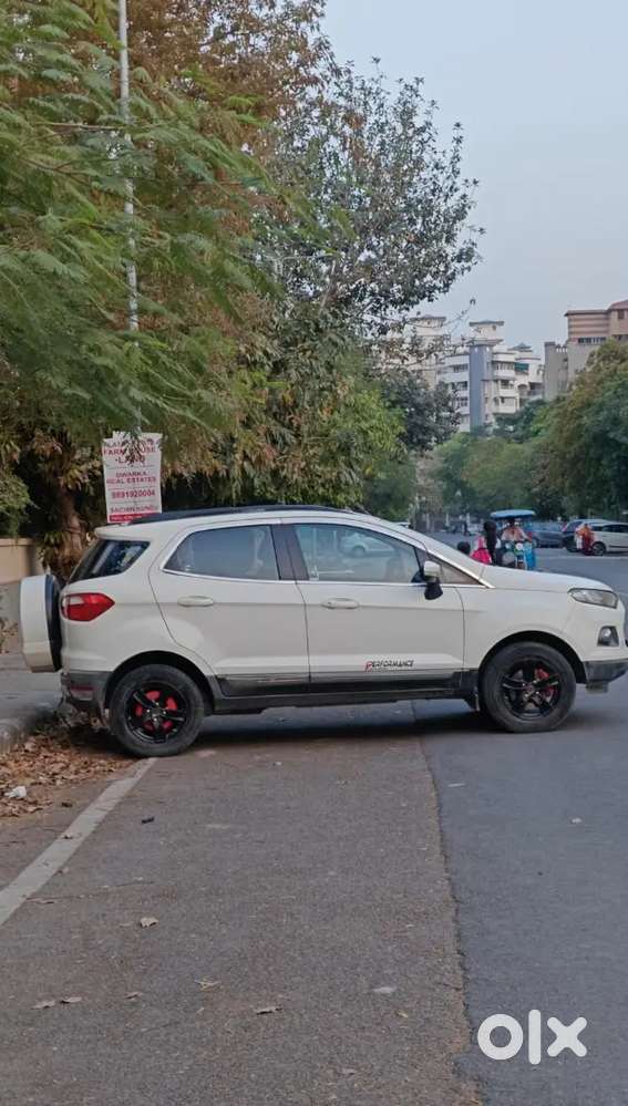 Ford Ecosport Neat And Clean, Insurance With 70% Ncb