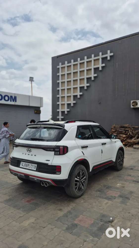 Hyundai Venue N Line N8 Dct, 2023, Petrol
