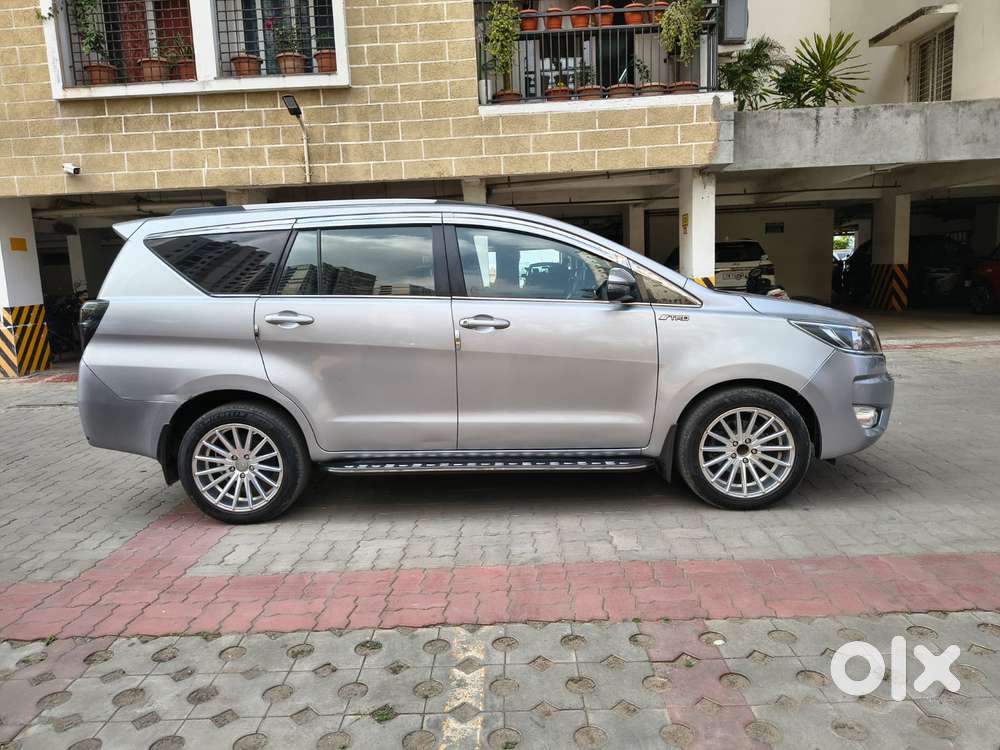 Toyota Innova Crysta 2.8 Gx At, 2018, Diesel