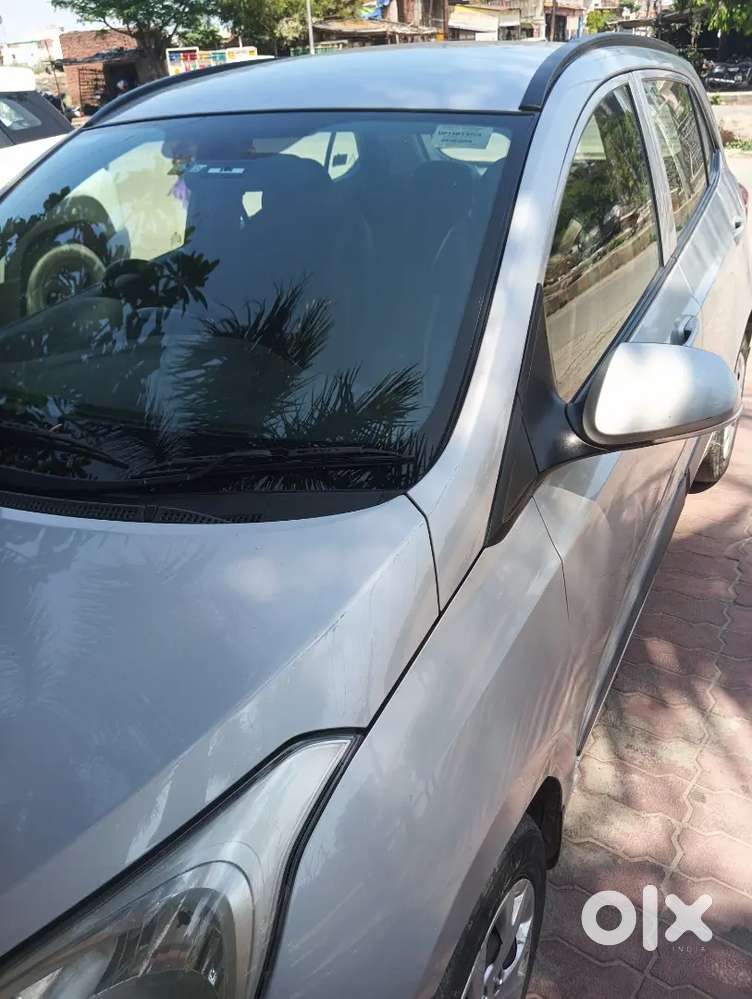 Hyundai Grand I10 2016 Diesel Well Maintained