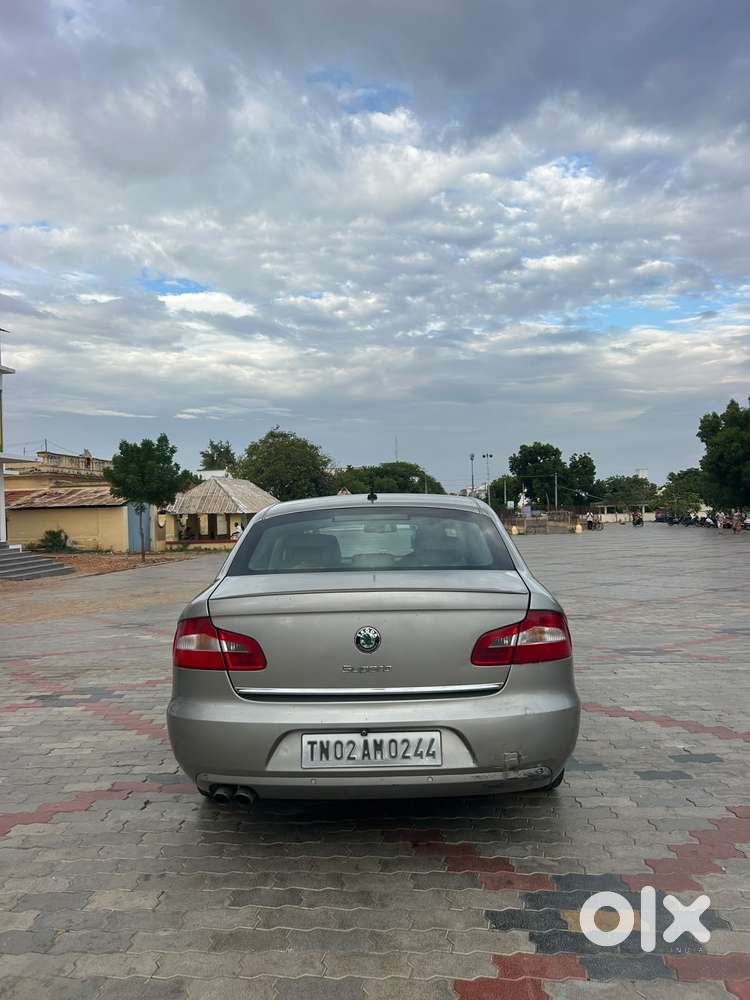 Skoda Superb Elegance 2.0 Tdi Cr At, 2010, Diesel
