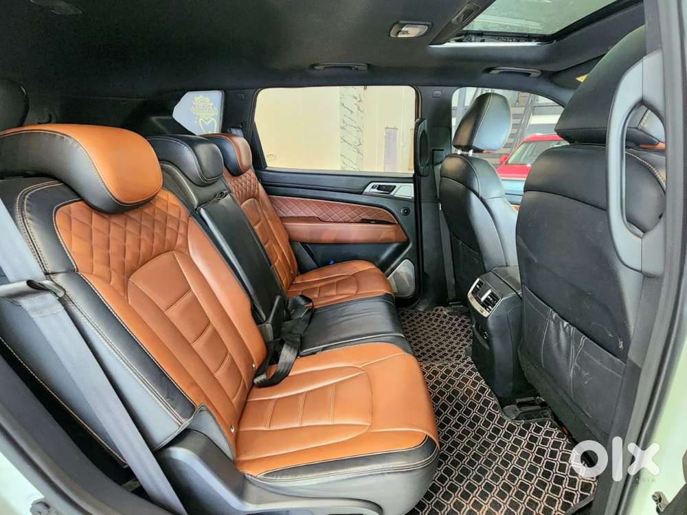 Mahindra Alturas G4 4x4 At, 2021, Diesel