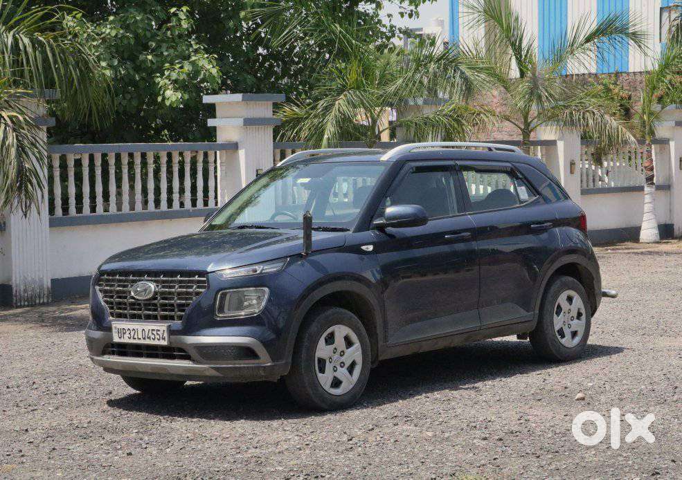 Hyundai Venue S 1.2 Petrol, 2020, Petrol