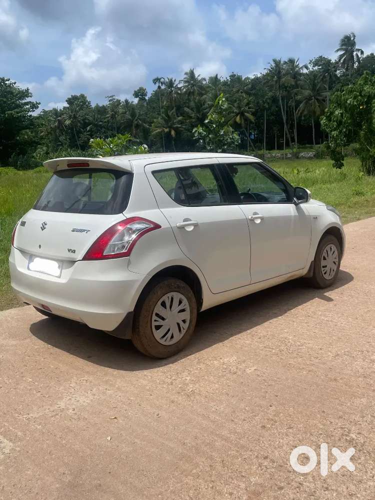 Maruti Suzuki Swift 2017 Vxi Manual