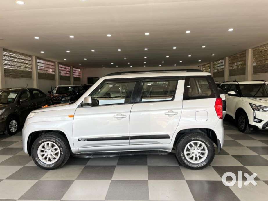 Mahindra Tuv 300 T8, 2016, Diesel