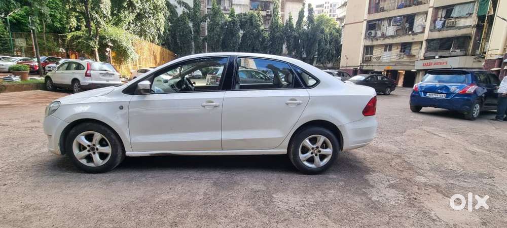 Skoda Rapid 1.6 Petrol 2016
