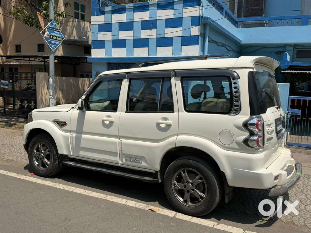 Mahindra Scorpio S6 Plus, 2015, Diesel