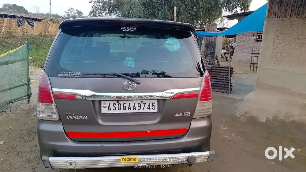 I Am Selling Innova 2013 Model