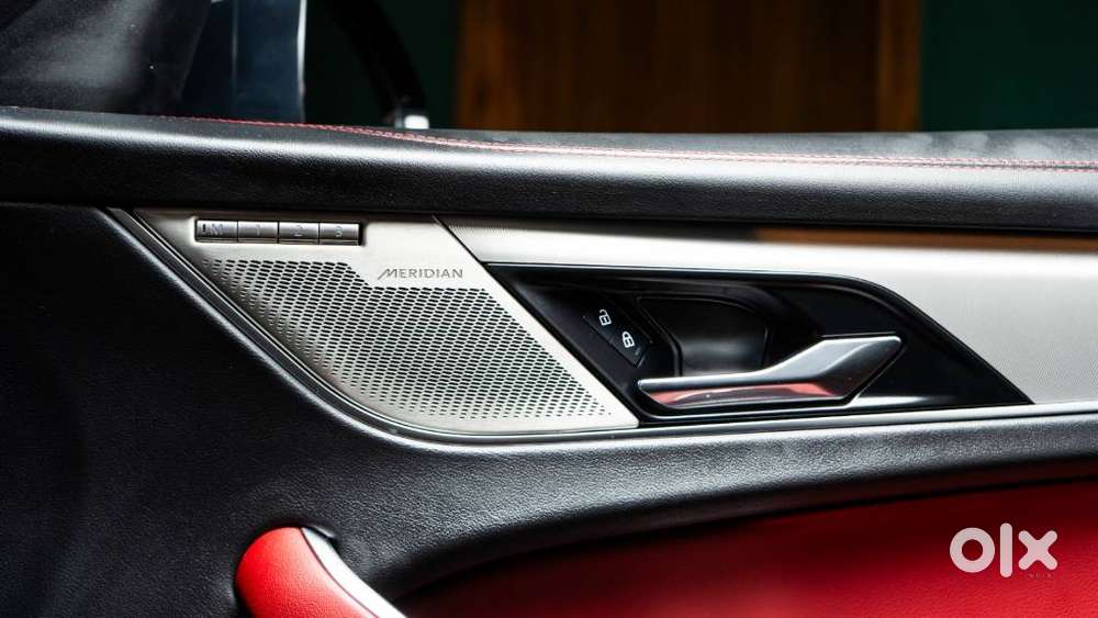 Jaguar F-pace 2.0 R Dynamic S, 2025, Petrol