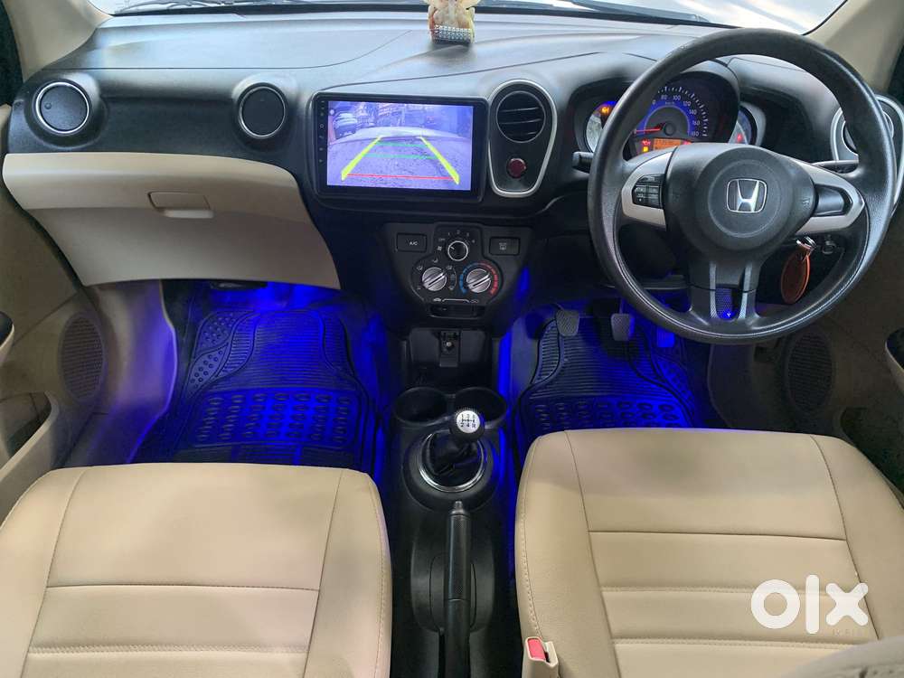 Honda Mobilio 1.5 S I-vtec Mt, 2015, Petrol