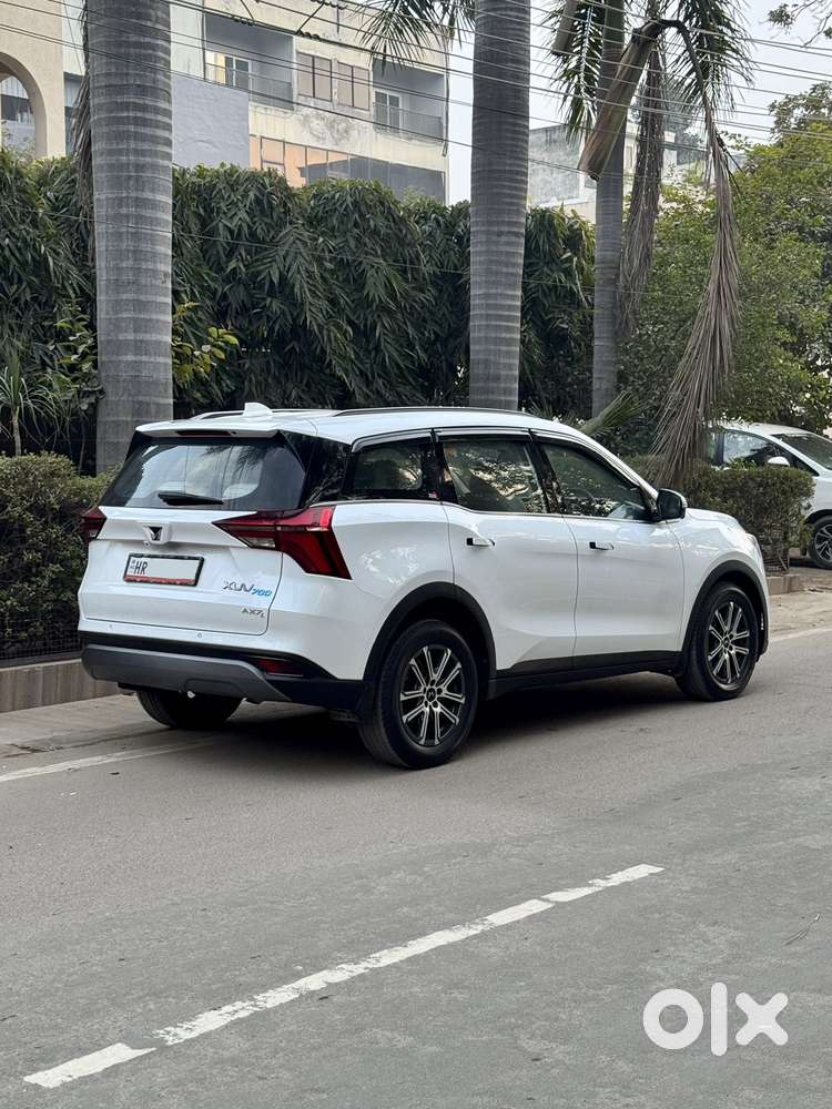 Mahindra Xuv700 2.2 Ax 7 Diesel At Luxury Pack Str, 2024, Diesel